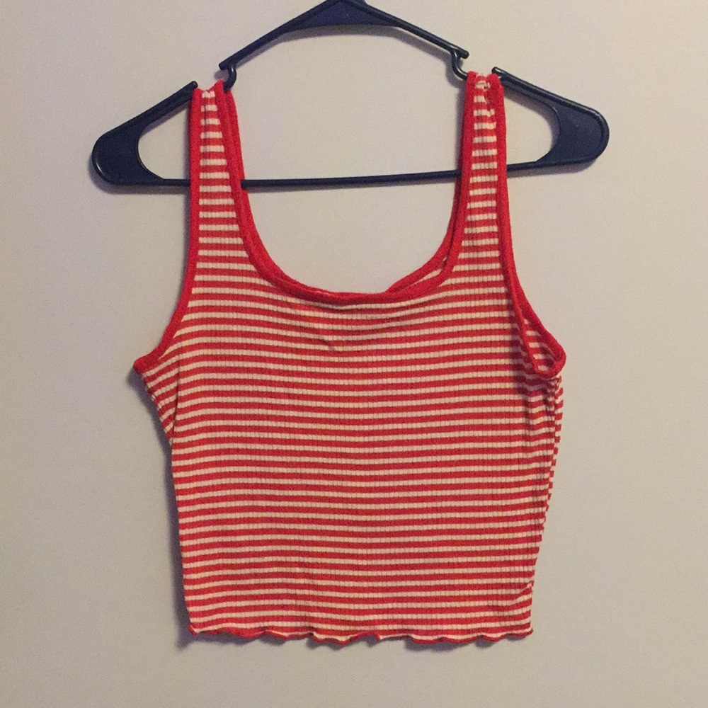 Red and white striped cropped tank, lettuce bottom